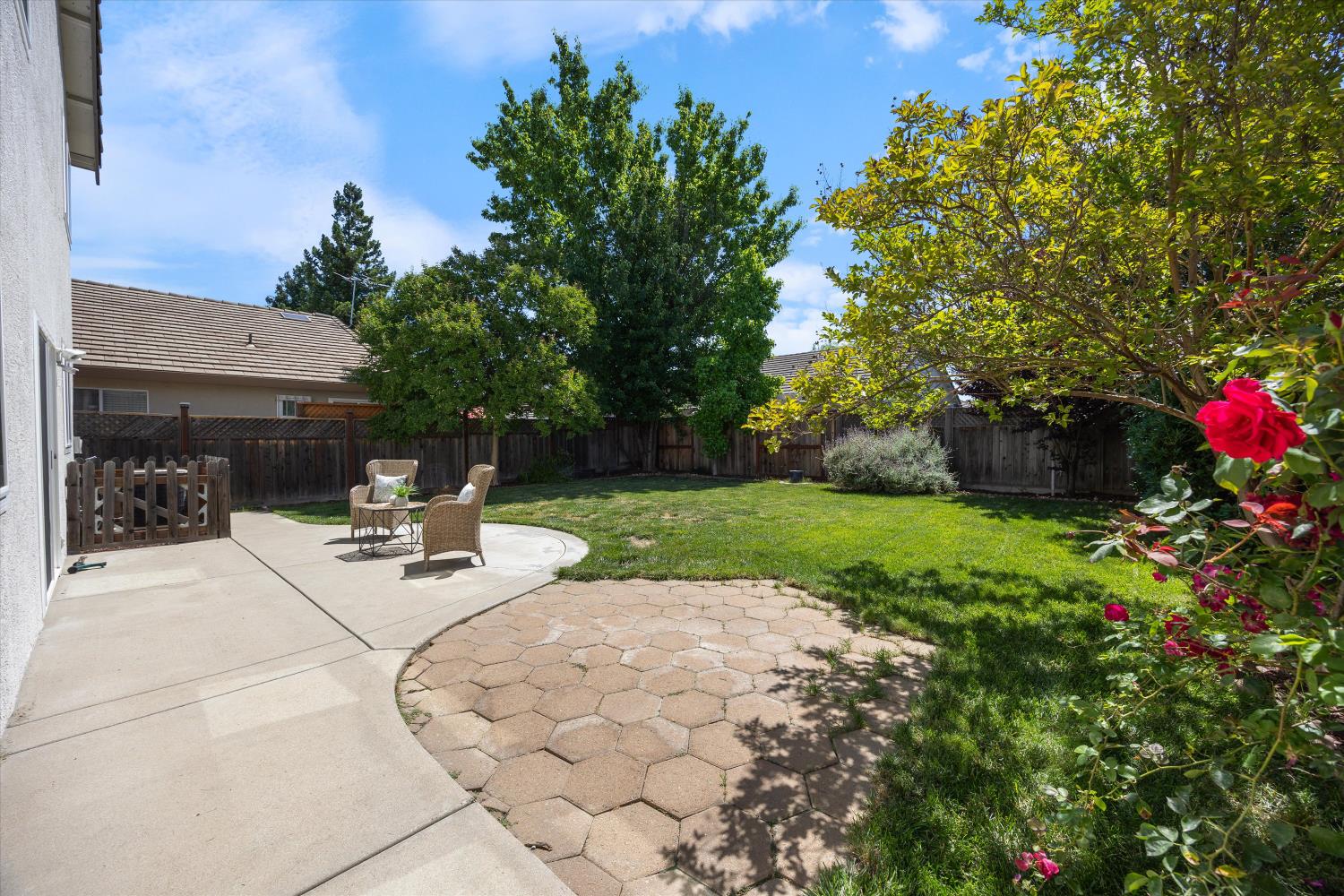 Detail Gallery Image 39 of 40 For 2929 Turnbuckle Cir, Elk Grove,  CA 95758 - 4 Beds | 2/1 Baths