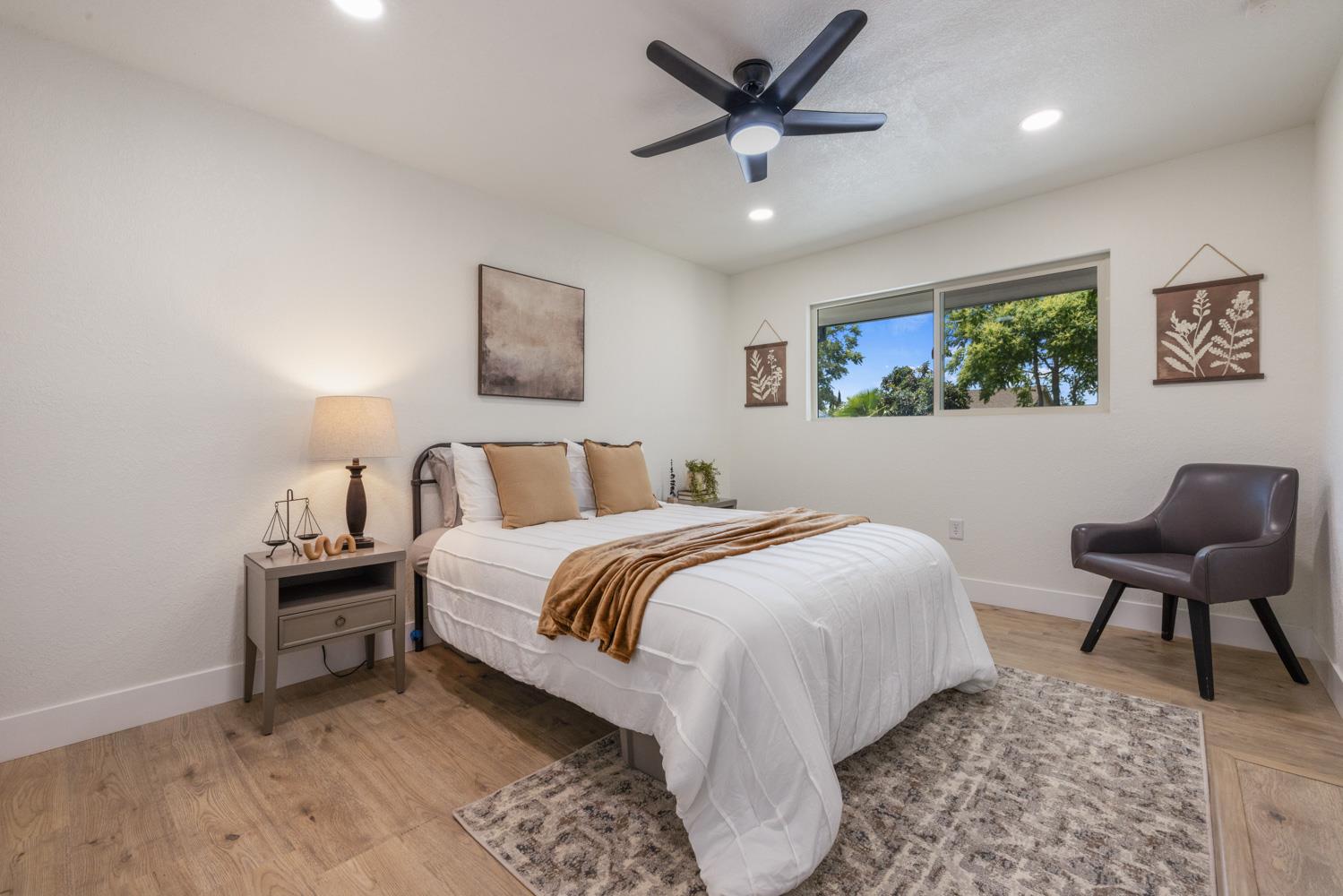 Detail Gallery Image 10 of 49 For 2048 Nord Ave, Stockton,  CA 95215 - 3 Beds | 2 Baths