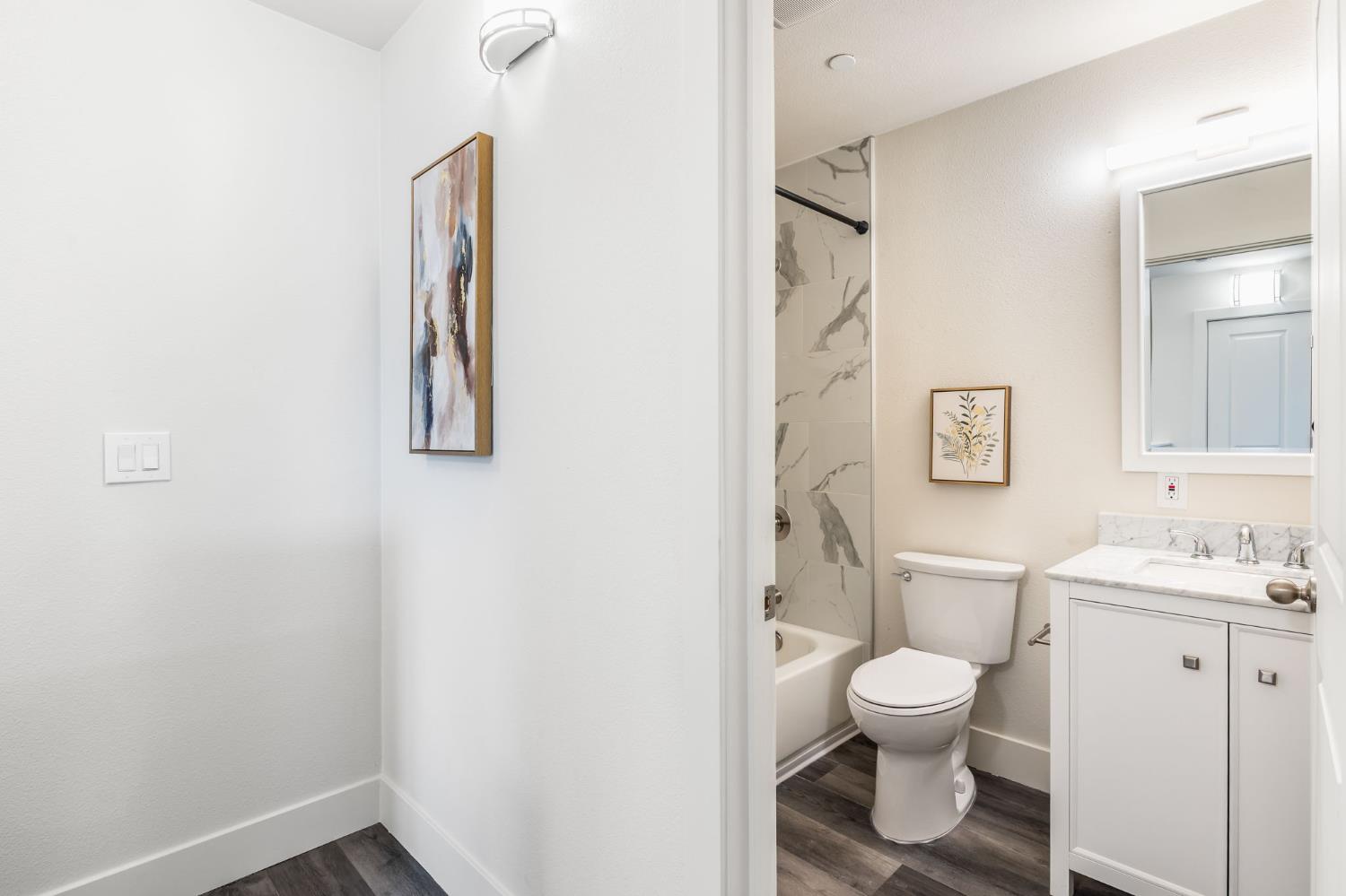 Detail Gallery Image 16 of 81 For 2409 Cava Ct, Sacramento,  CA 95825 - – Beds | – Baths