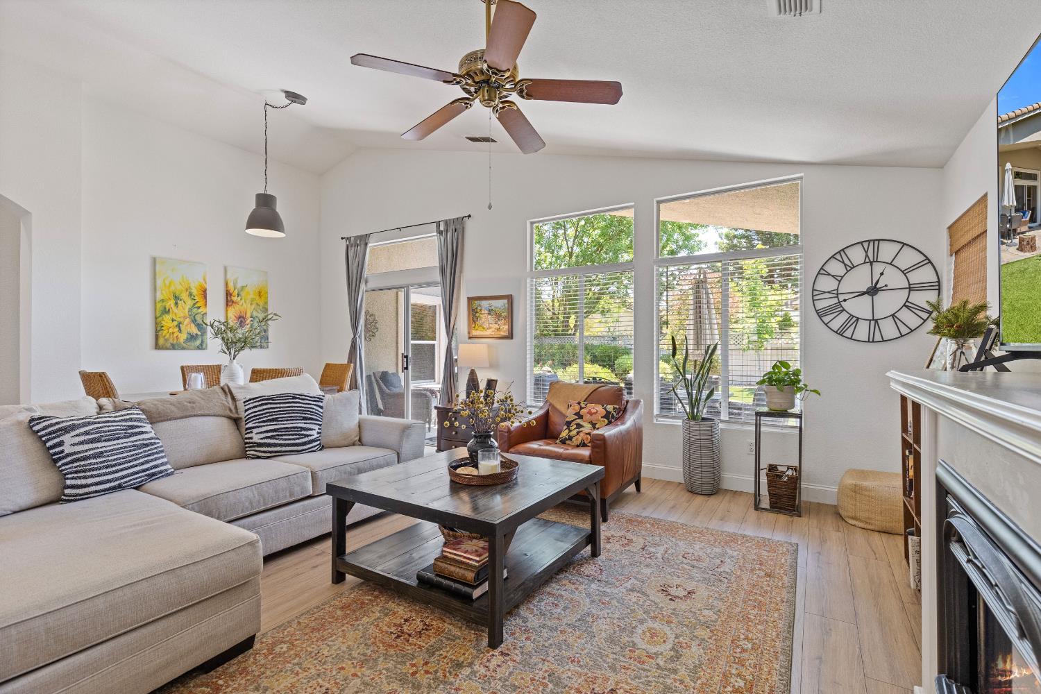 Detail Gallery Image 13 of 51 For 5449 Campcreek Loop, Roseville,  CA 95747 - 2 Beds | 2 Baths