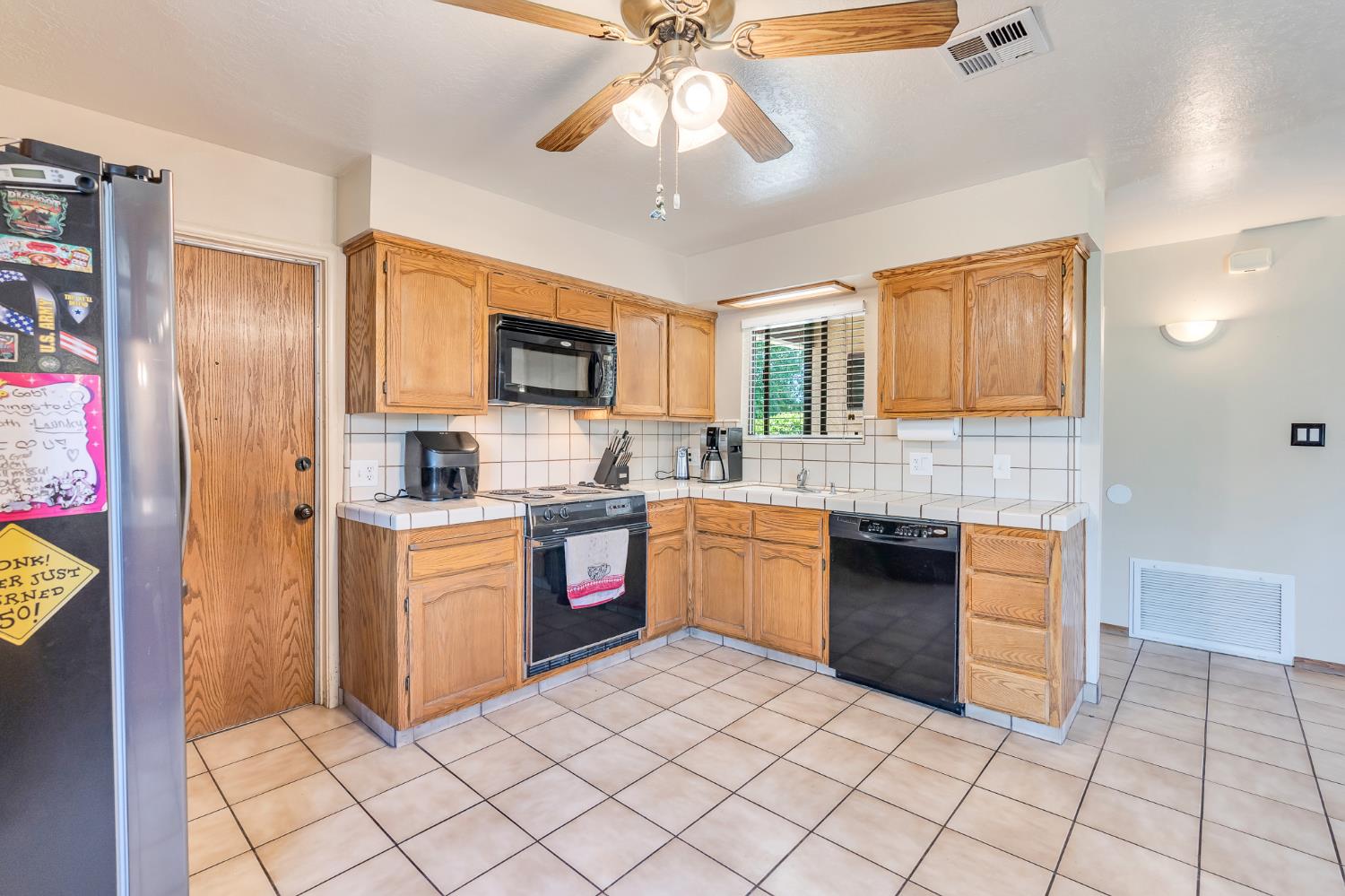 Detail Gallery Image 19 of 67 For 1224 Overland Rd, Los Banos,  CA 93635 - 3 Beds | 2 Baths