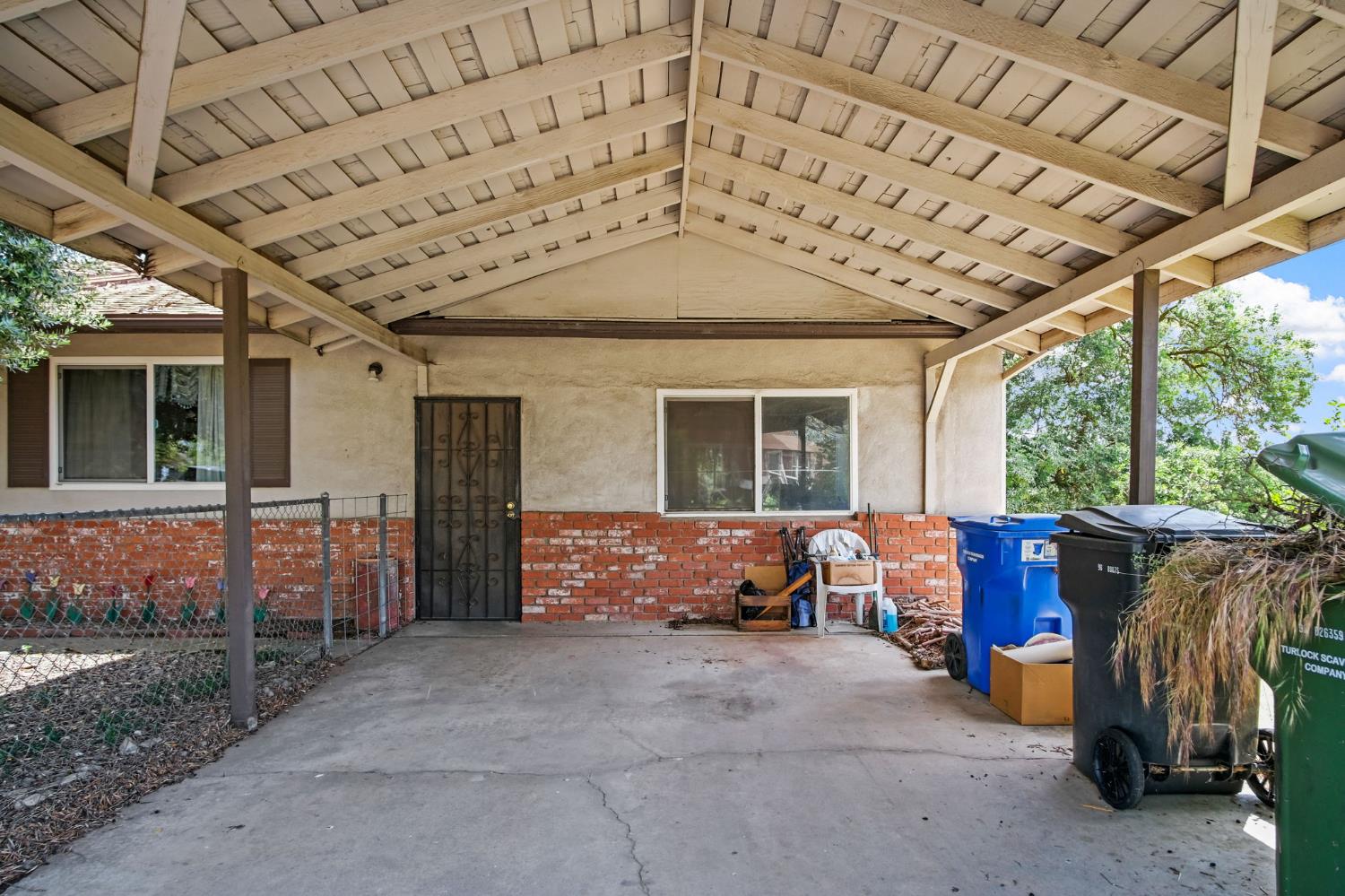 Santa Fe Avenue, Empire, California image 5