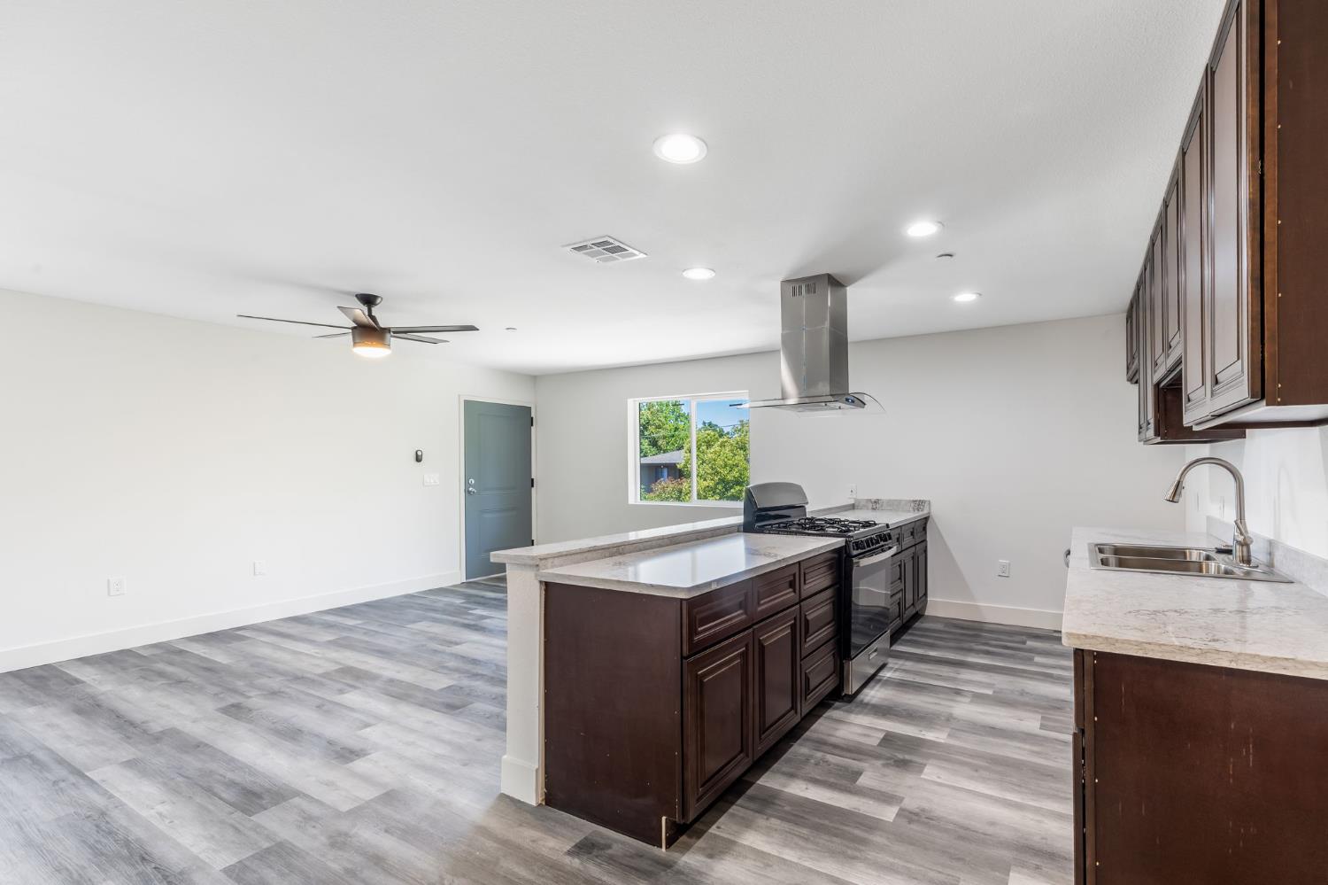 Detail Gallery Image 59 of 81 For 2409 Cava Ct, Sacramento,  CA 95825 - – Beds | – Baths