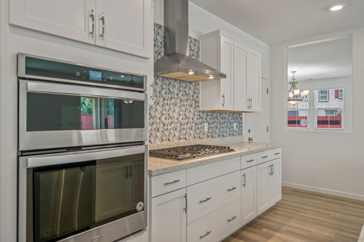 Detail Gallery Image 16 of 52 For 1602 Oleander Ave, Manteca,  CA 95337 - 5 Beds | 3 Baths
