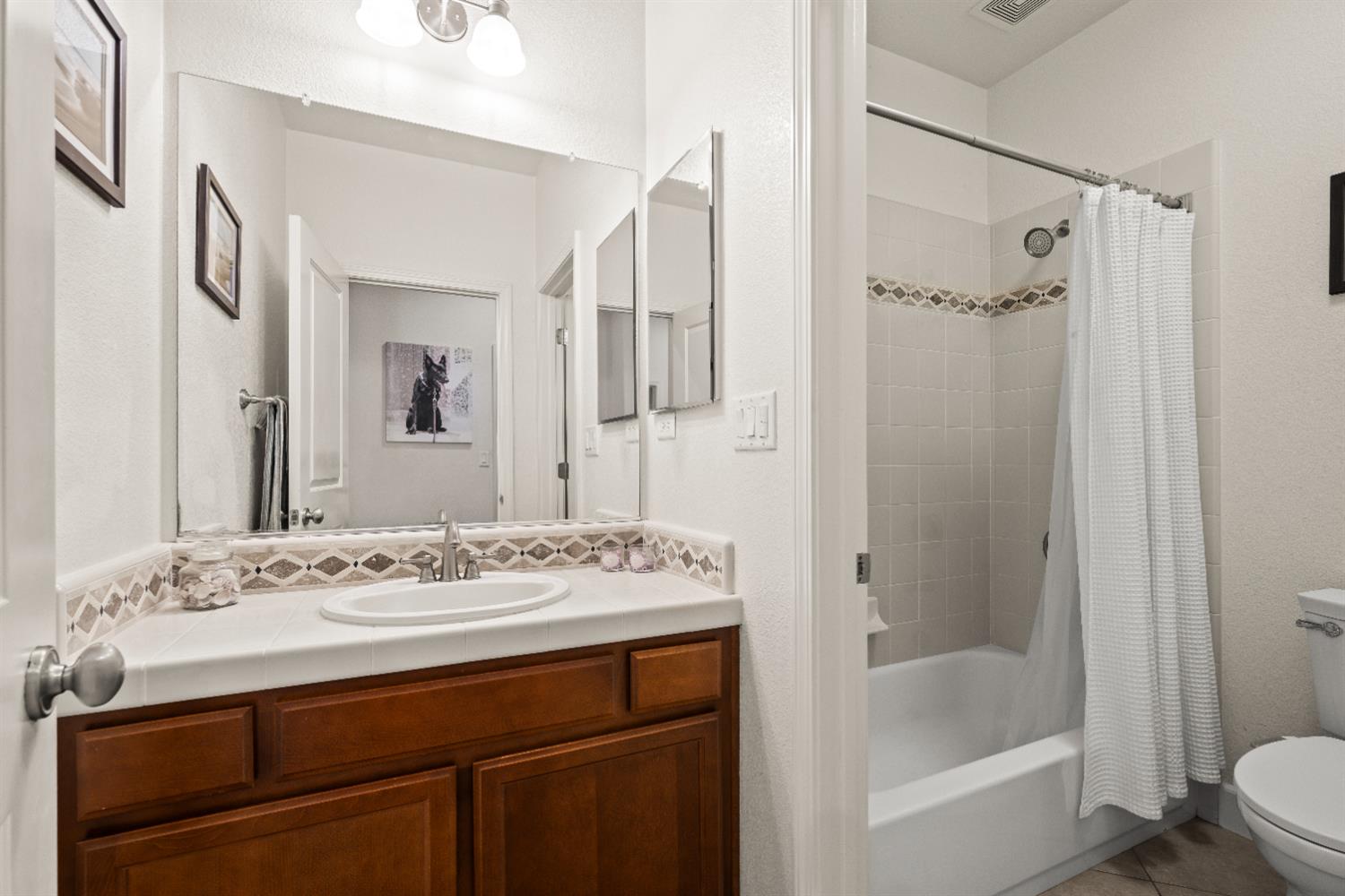 Detail Gallery Image 28 of 53 For 2100 Wyckford Blvd, Rocklin,  CA 95765 - 5 Beds | 4 Baths