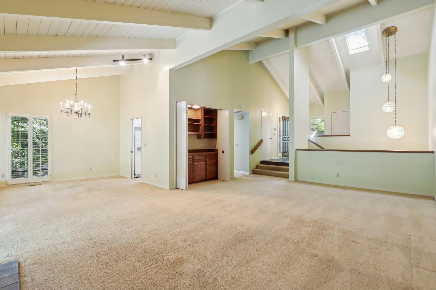 Detail Gallery Image 7 of 47 For 84 Riverknoll Pl, Carmichael,  CA 95608 - 2 Beds | 2/1 Baths