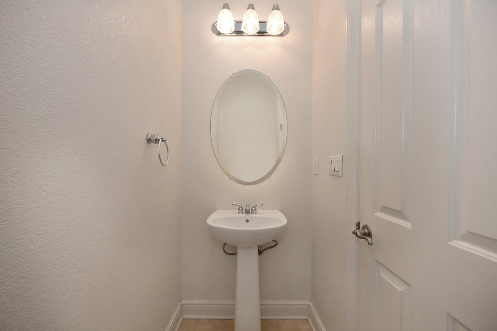 Detail Gallery Image 62 of 87 For 5729 Northborough Dr, Sacramento,  CA 95835 - 4 Beds | 3/1 Baths