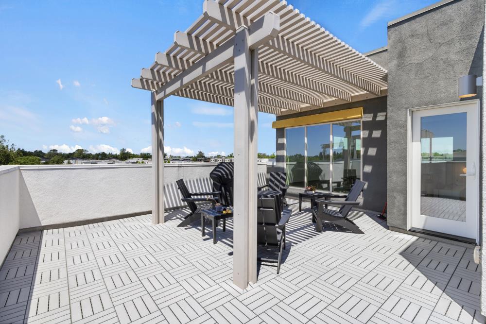 Detail Gallery Image 48 of 73 For 451 Tailoff Ln #401,  Sacramento,  CA 95818 - 2 Beds | 3 Baths