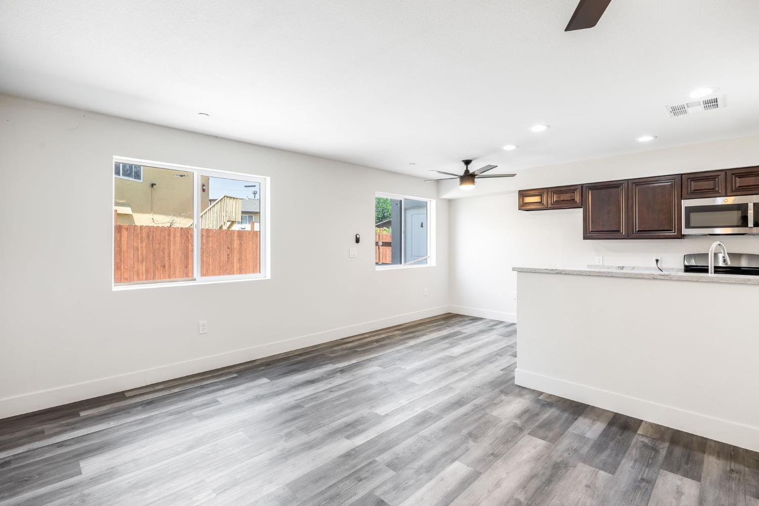 Detail Gallery Image 31 of 81 For 2409 Cava Ct, Sacramento,  CA 95825 - – Beds | – Baths