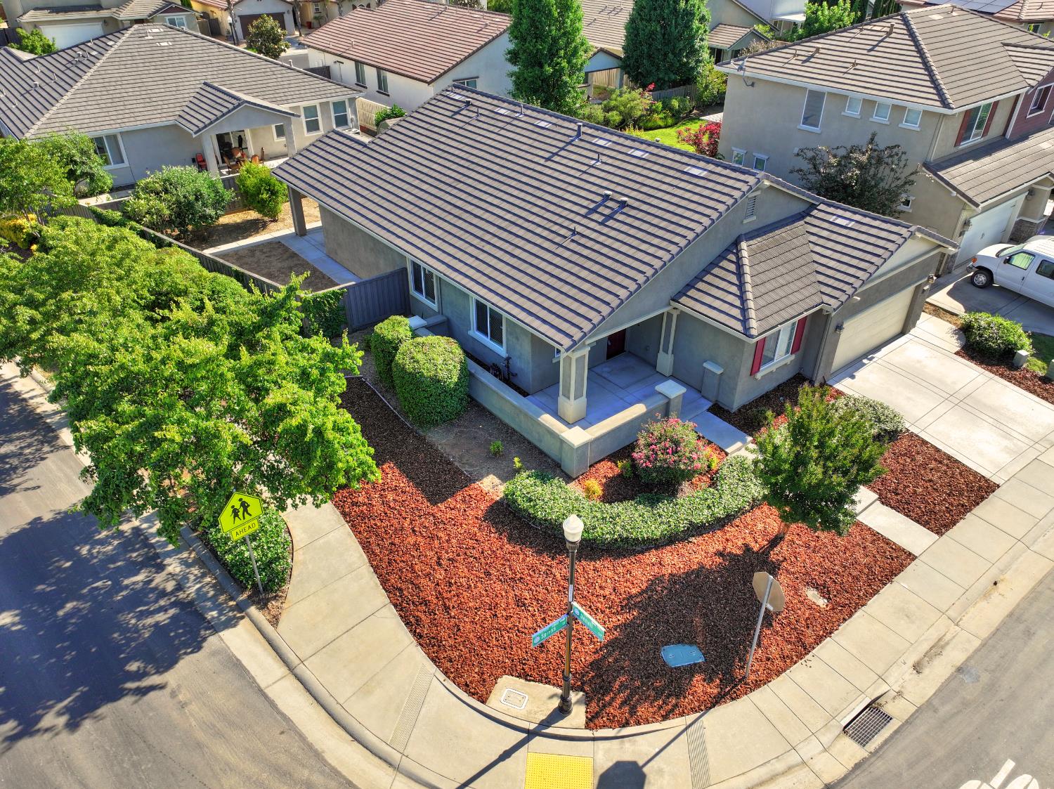 Detail Gallery Image 53 of 57 For 8012 Spiess Ct, Elk Grove,  CA 95757 - 4 Beds | 2 Baths