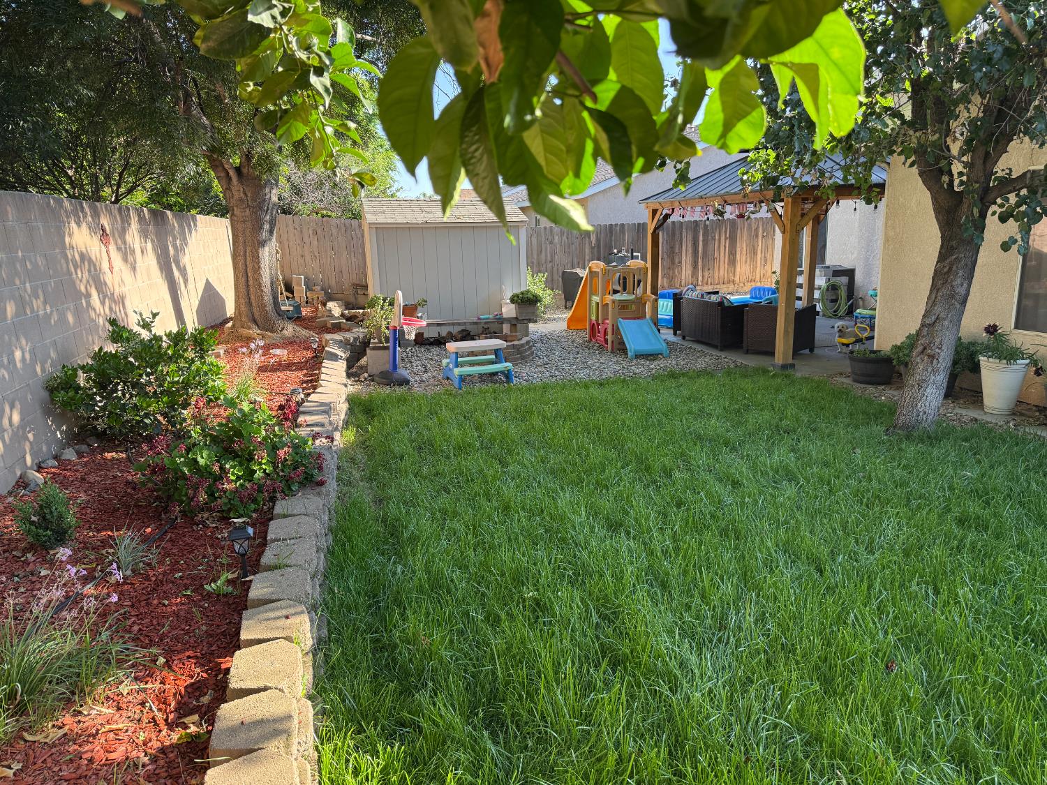 Detail Gallery Image 46 of 47 For 2200 Hanson Ave, Clovis,  CA 93611 - 3 Beds | 2 Baths
