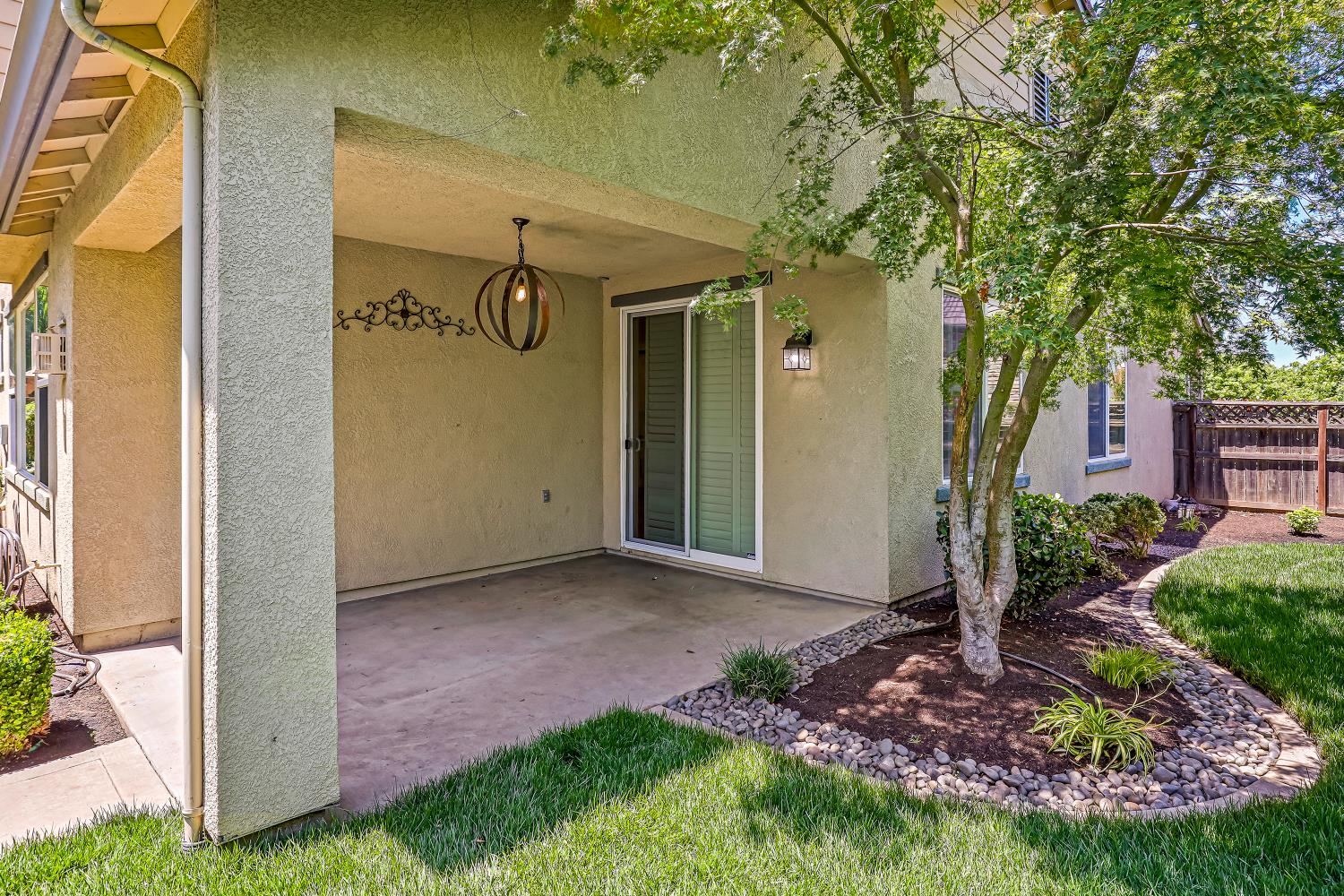 Detail Gallery Image 18 of 80 For 5806 Lagrande Way, Stockton,  CA 95219 - 4 Beds | 3 Baths