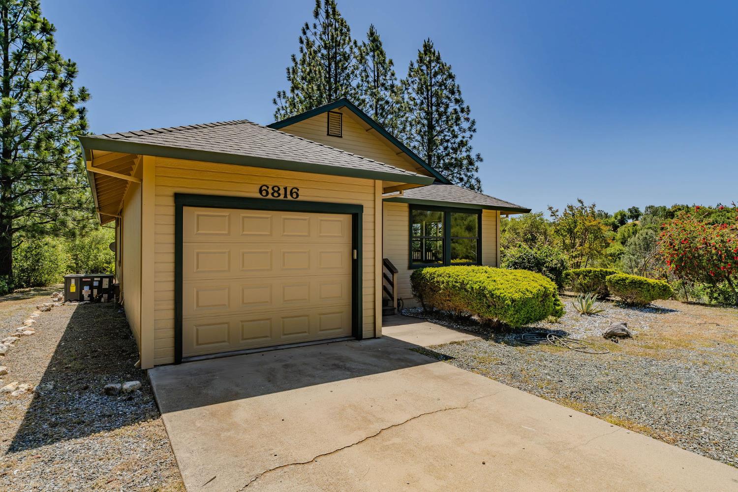 Detail Gallery Image 54 of 61 For 6816 Italian Vista Ct, Mokelumne Hill,  CA 95245 - 3 Beds | 2 Baths