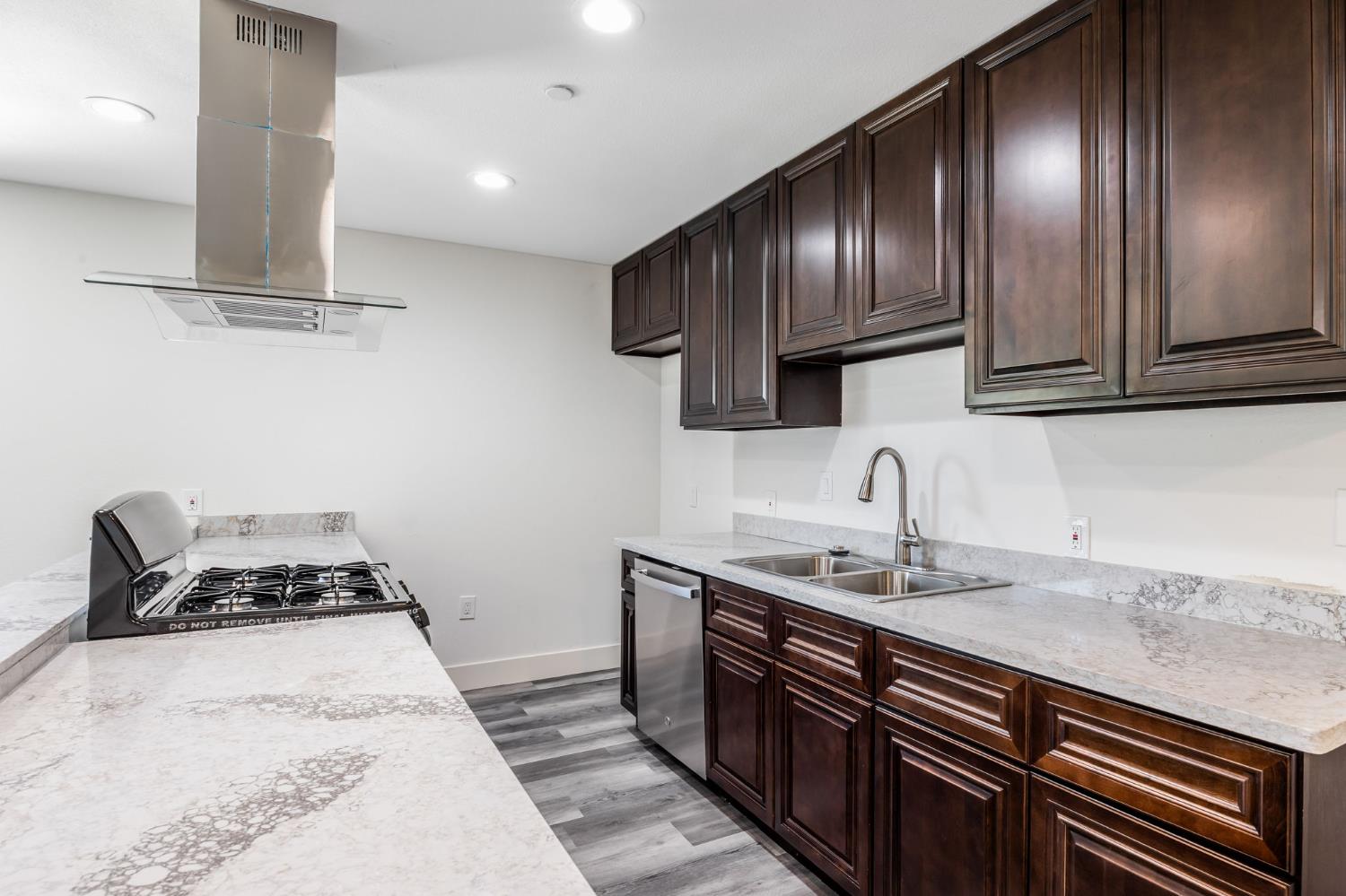 Detail Gallery Image 60 of 81 For 2409 Cava Ct, Sacramento,  CA 95825 - – Beds | – Baths