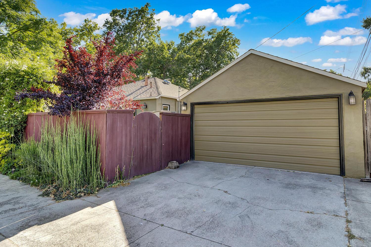 Detail Gallery Image 34 of 42 For 1621 Vallejo Way, Sacramento,  CA 95818 - 3 Beds | 2/1 Baths