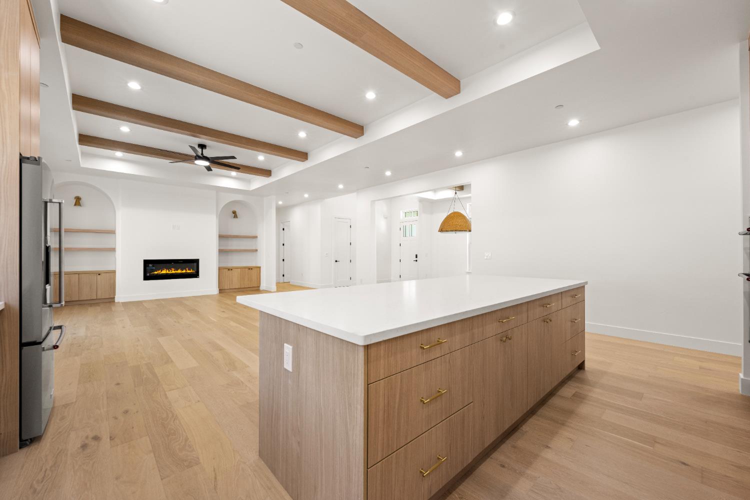 Detail Gallery Image 16 of 47 For 12907 Austin Forest Cir, Auburn,  CA 95602 - 4 Beds | 3 Baths