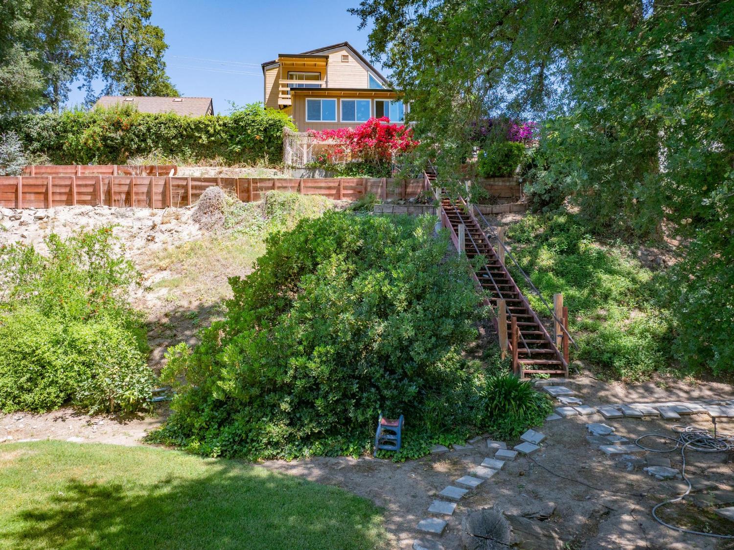 Detail Gallery Image 51 of 58 For 2028 Scenic Dr, Modesto,  CA 95355 - 3 Beds | 3 Baths
