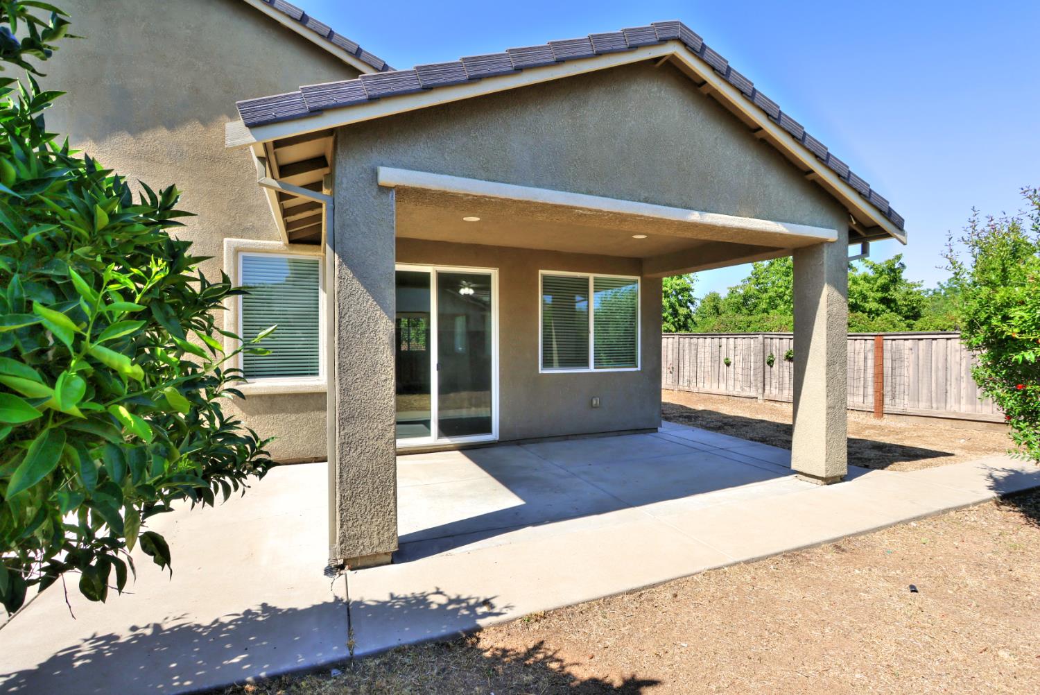 Detail Gallery Image 42 of 57 For 8012 Spiess Ct, Elk Grove,  CA 95757 - 4 Beds | 2 Baths