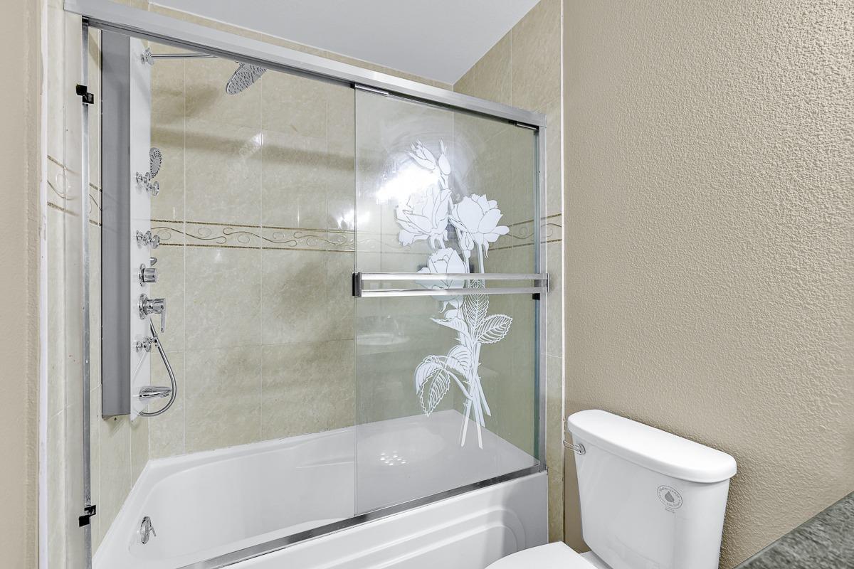 Detail Gallery Image 37 of 51 For 19539 Meekland Ave, Hayward,  CA 94541 - 3 Beds | 3 Baths