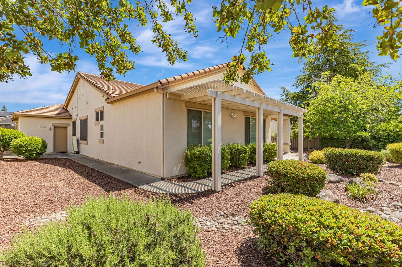 Detail Gallery Image 45 of 48 For 1161 Secret Lake Loop, Lincoln,  CA 95648 - 3 Beds | 2 Baths