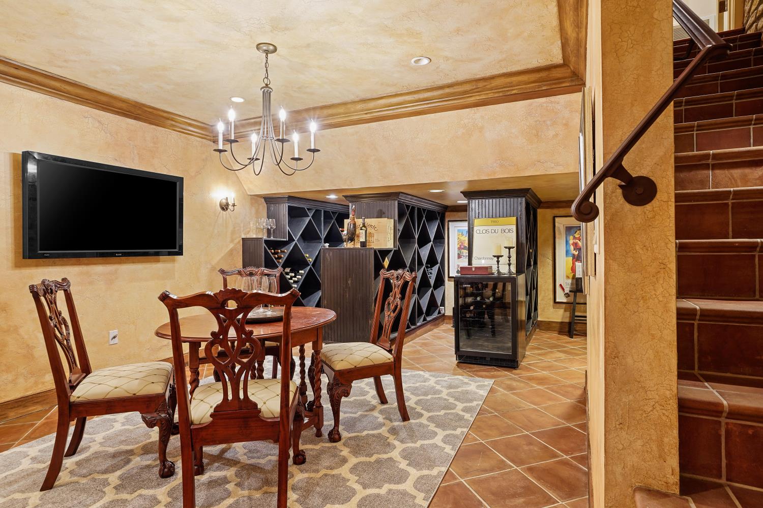 Detail Gallery Image 27 of 89 For 510 Knightsbridge Ln, Sacramento,  CA 95864 - 6 Beds | 4/1 Baths