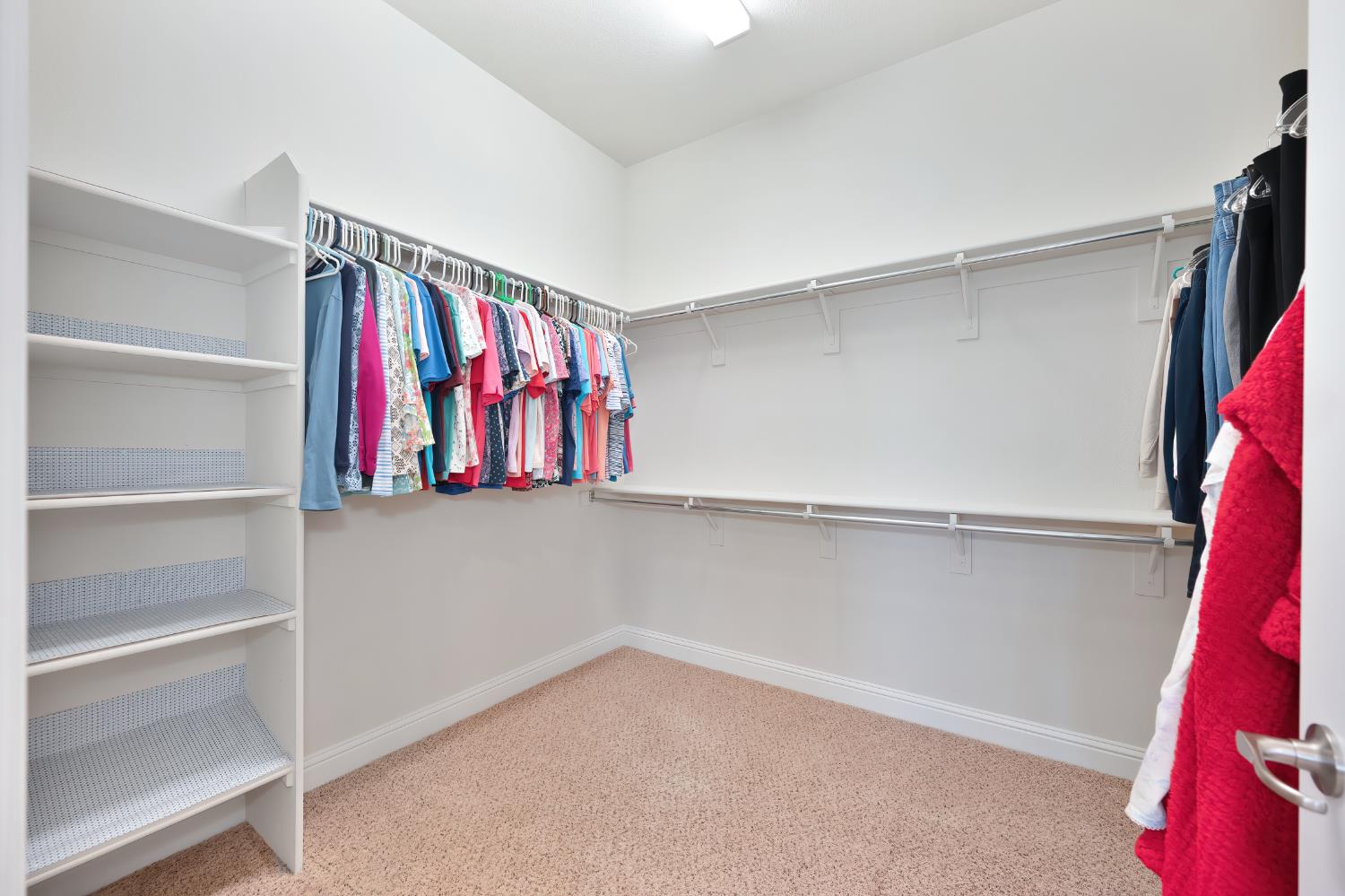 Detail Gallery Image 33 of 57 For 224 Aske Ct, Roseville,  CA 95747 - 3 Beds | 2 Baths