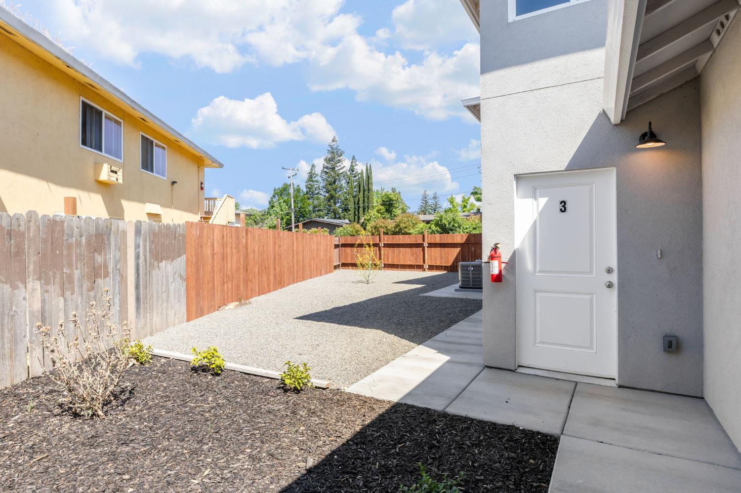 Detail Gallery Image 25 of 81 For 2409 Cava Ct, Sacramento,  CA 95825 - – Beds | – Baths