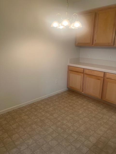 Photo #5: 225065765 Listing: Photo #5