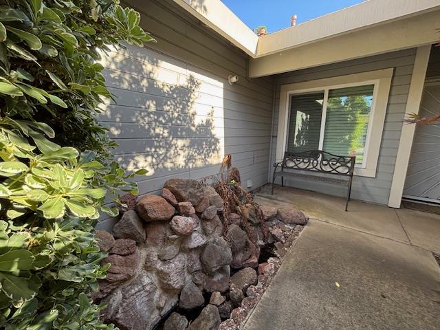Detail Gallery Image 6 of 33 For 8566 Coral Crest Court, Elk Grove,  CA 95624 - 3 Beds | 2 Baths