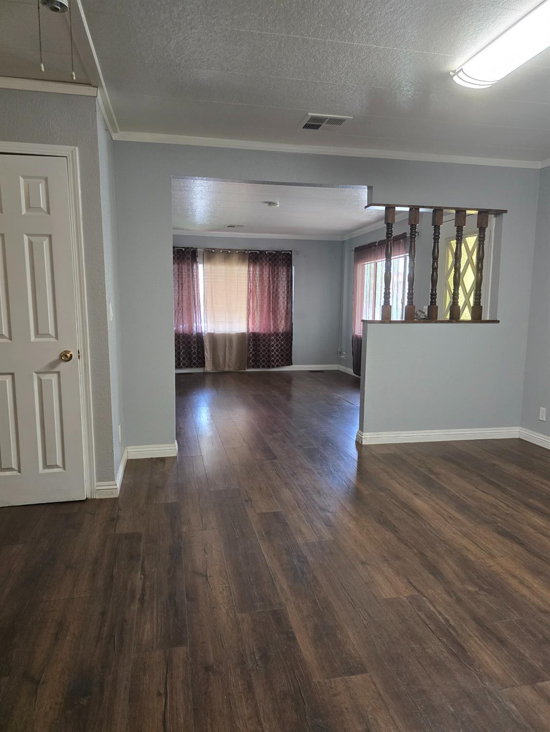 Detail Gallery Image 28 of 43 For 94 Bentley Ave, Sacramento,  CA 95823 - 3 Beds | 2 Baths