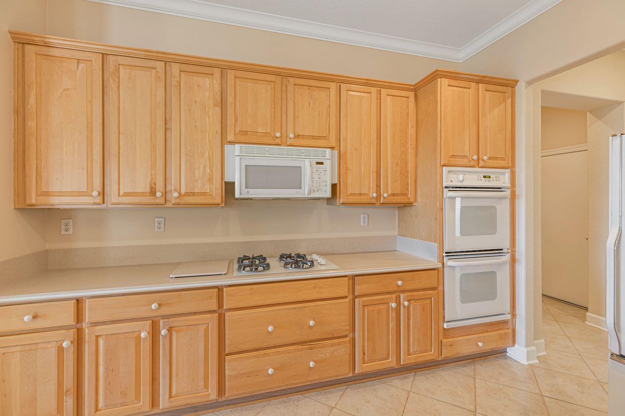 Detail Gallery Image 11 of 48 For 1161 Secret Lake Loop, Lincoln,  CA 95648 - 3 Beds | 2 Baths