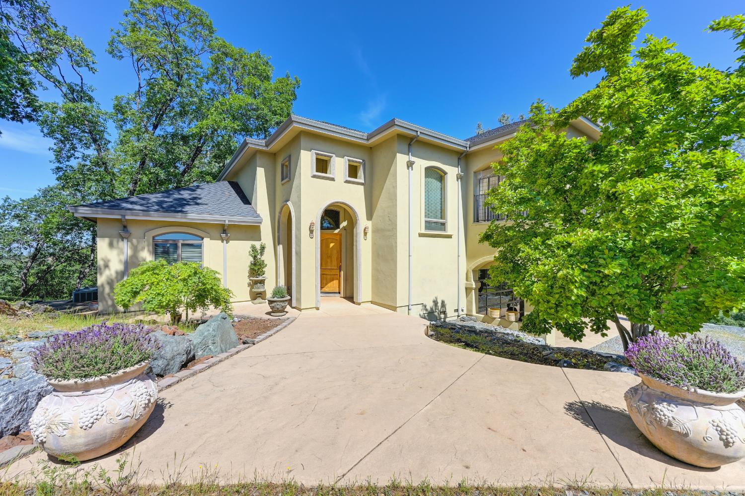 Detail Gallery Image 1 of 53 For 4026 Brinks Ln, Cool,  CA 95614 - 3 Beds | 4 Baths