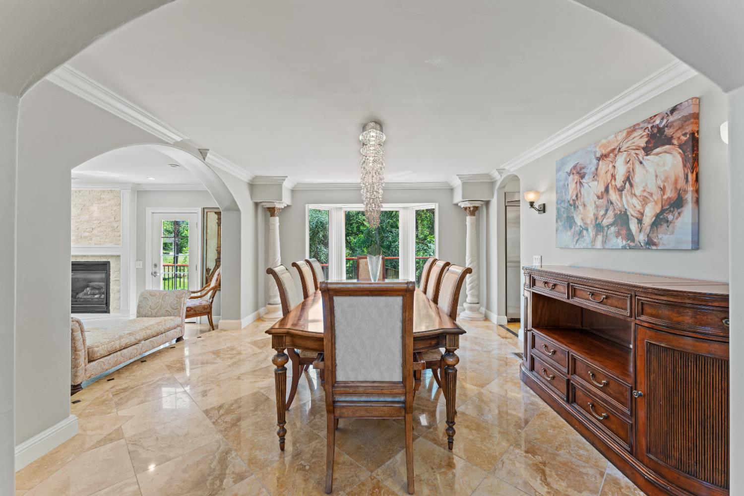 Detail Gallery Image 10 of 86 For 5360 Grassy Run Rd, Placerville,  CA 95667 - 4 Beds | 4/1 Baths