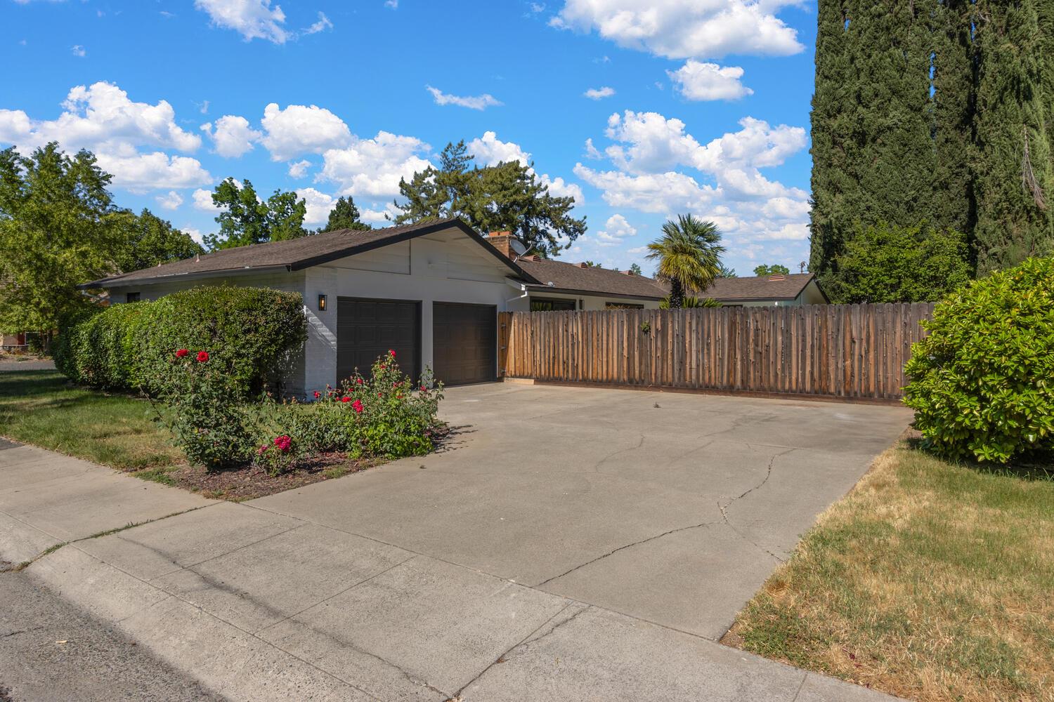 Detail Gallery Image 37 of 39 For 3300 Club Ln, Sacramento,  CA 95821 - 4 Beds | 2/1 Baths