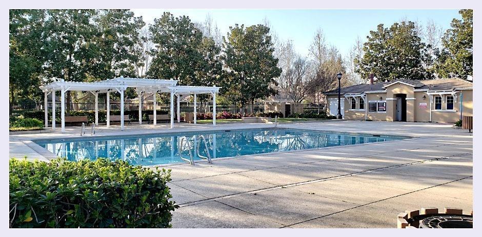 Detail Gallery Image 2 of 37 For 5896 Riverbank Cir, Stockton,  CA 95219 - 4 Beds | 3 Baths