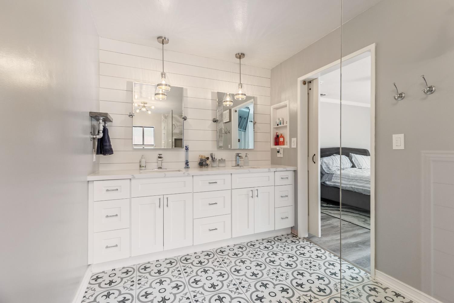 Detail Gallery Image 20 of 70 For 3201 Kaiser Way, Carmichael,  CA 95608 - 4 Beds | 3 Baths