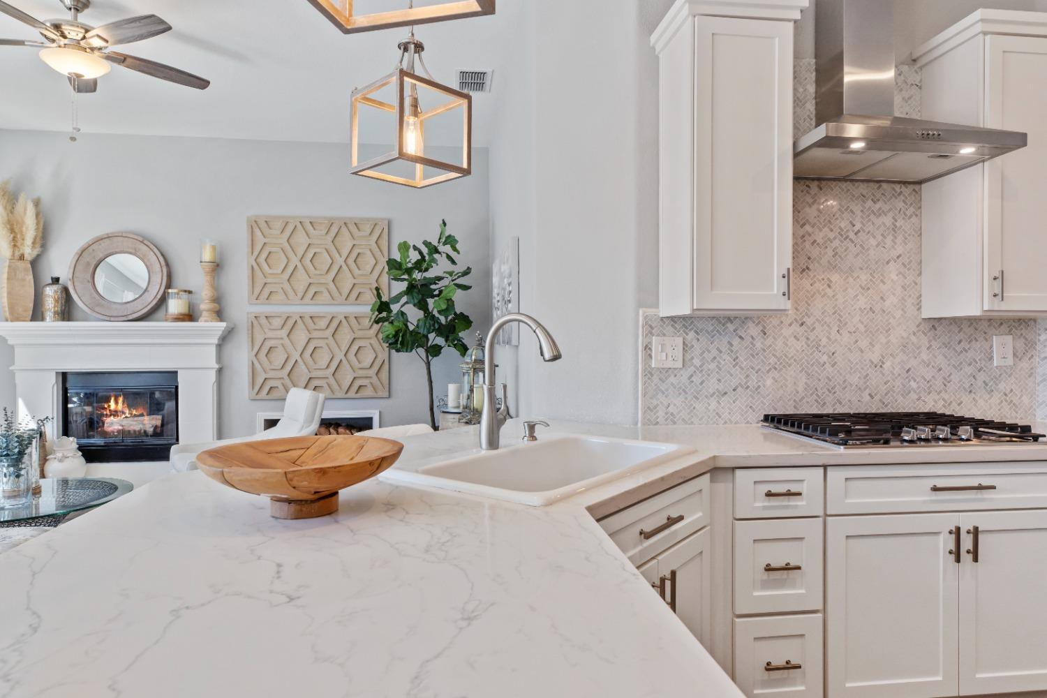 Detail Gallery Image 16 of 43 For 9238 Cape May Ct, Elk Grove,  CA 95758 - 4 Beds | 2 Baths