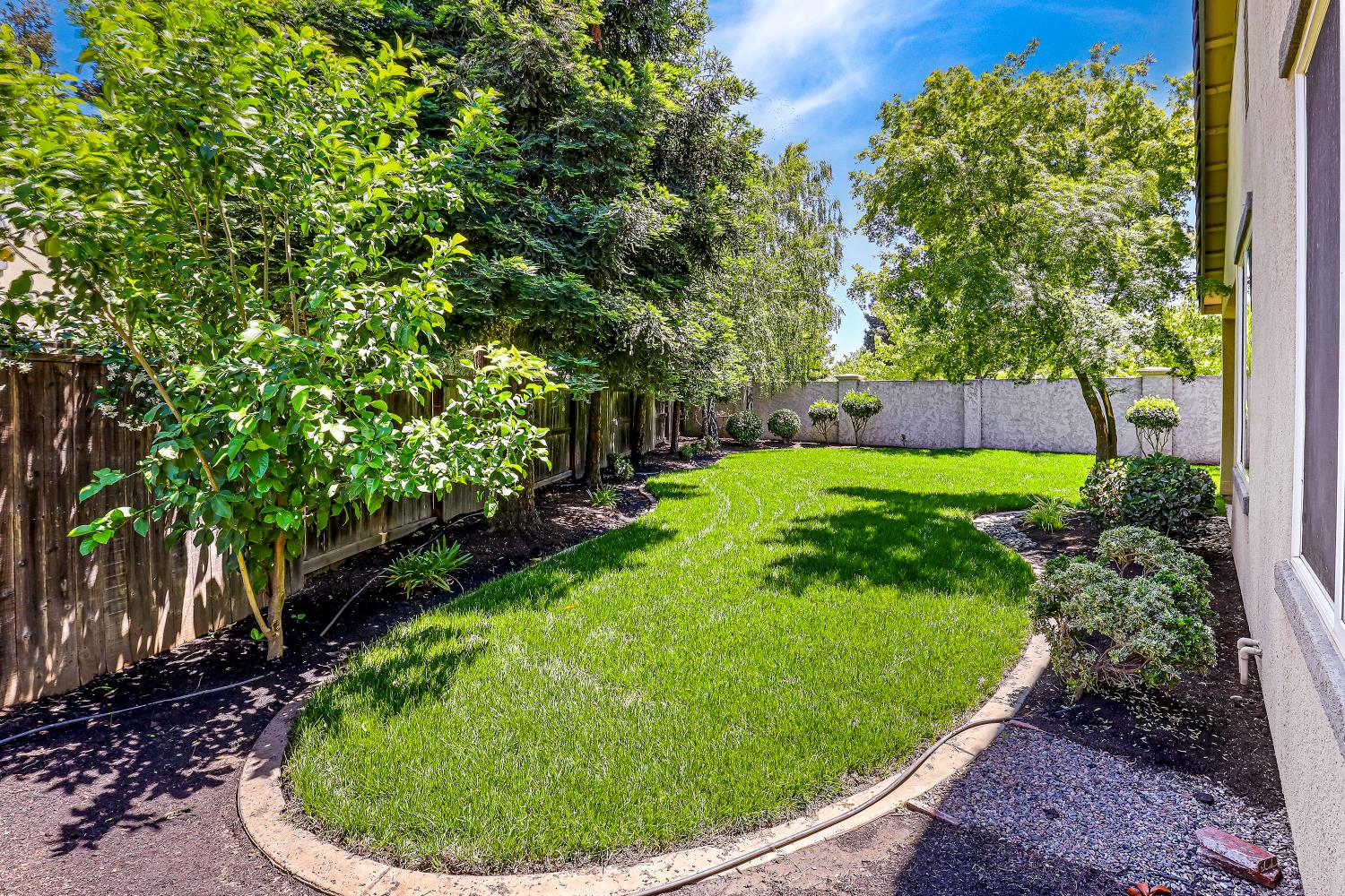 Detail Gallery Image 19 of 80 For 5806 Lagrande Way, Stockton,  CA 95219 - 4 Beds | 3 Baths