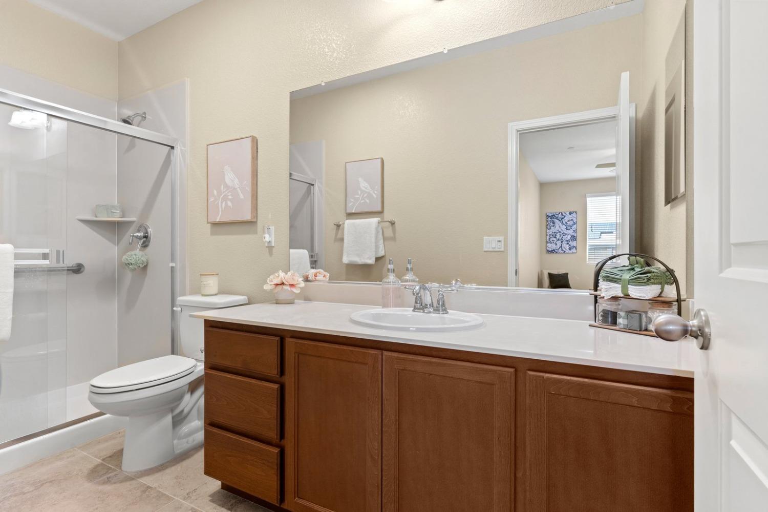 Detail Gallery Image 35 of 73 For 6307 Lookout Pass Way, Rocklin,  CA 95765 - 4 Beds | 3/1 Baths