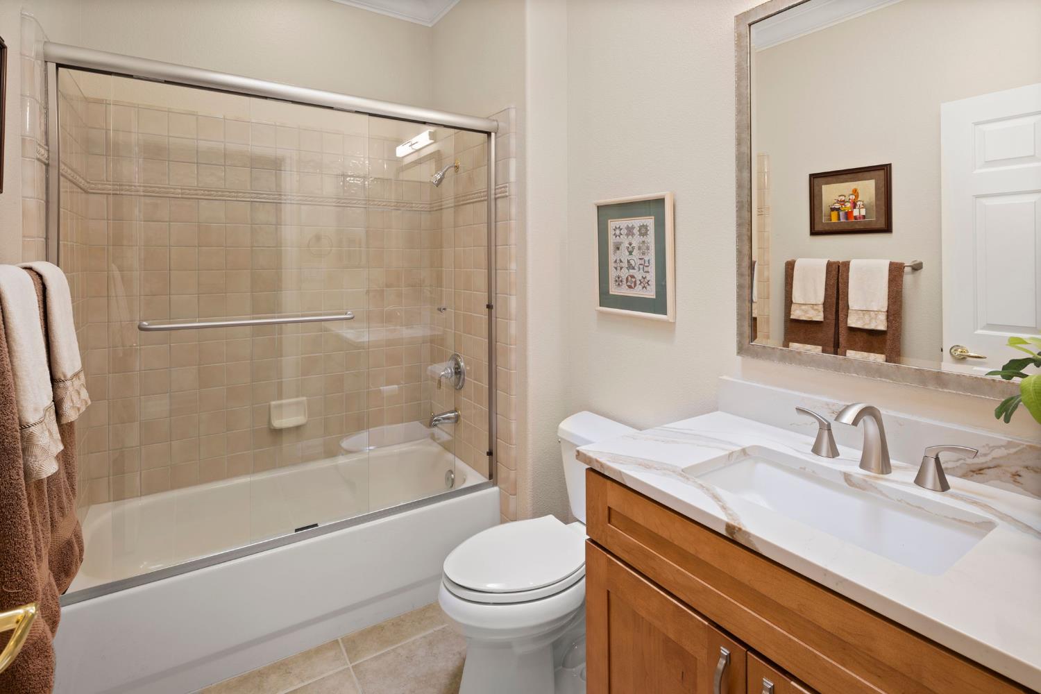 Detail Gallery Image 30 of 55 For 1736 Stone House Ln, Lincoln,  CA 95648 - 2 Beds | 2 Baths