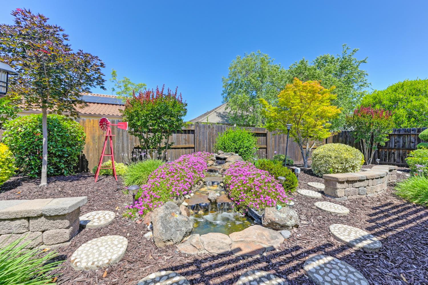 Detail Gallery Image 48 of 57 For 224 Aske Ct, Roseville,  CA 95747 - 3 Beds | 2 Baths