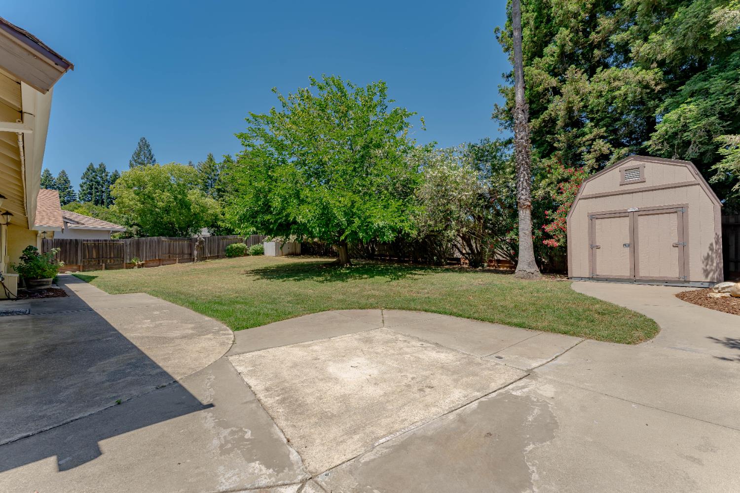 Detail Gallery Image 31 of 41 For 241 Randall Dr, Folsom,  CA 95630 - 3 Beds | 2 Baths