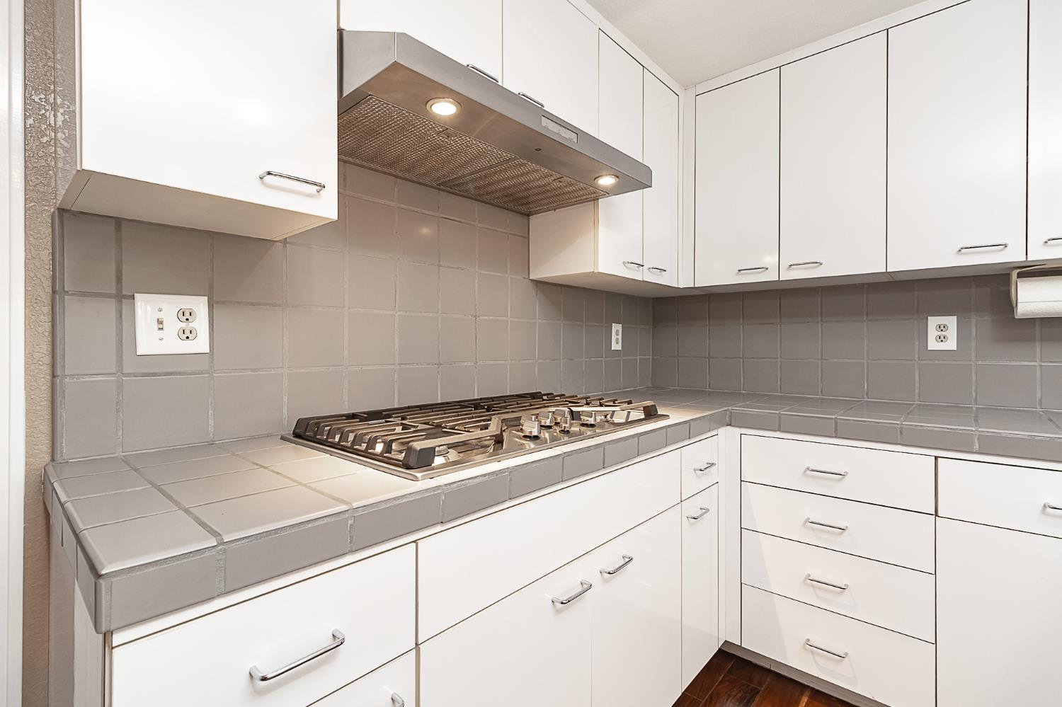 Detail Gallery Image 18 of 35 For 2508 Hilversum Ln, Modesto,  CA 95356 - 5 Beds | 3/1 Baths