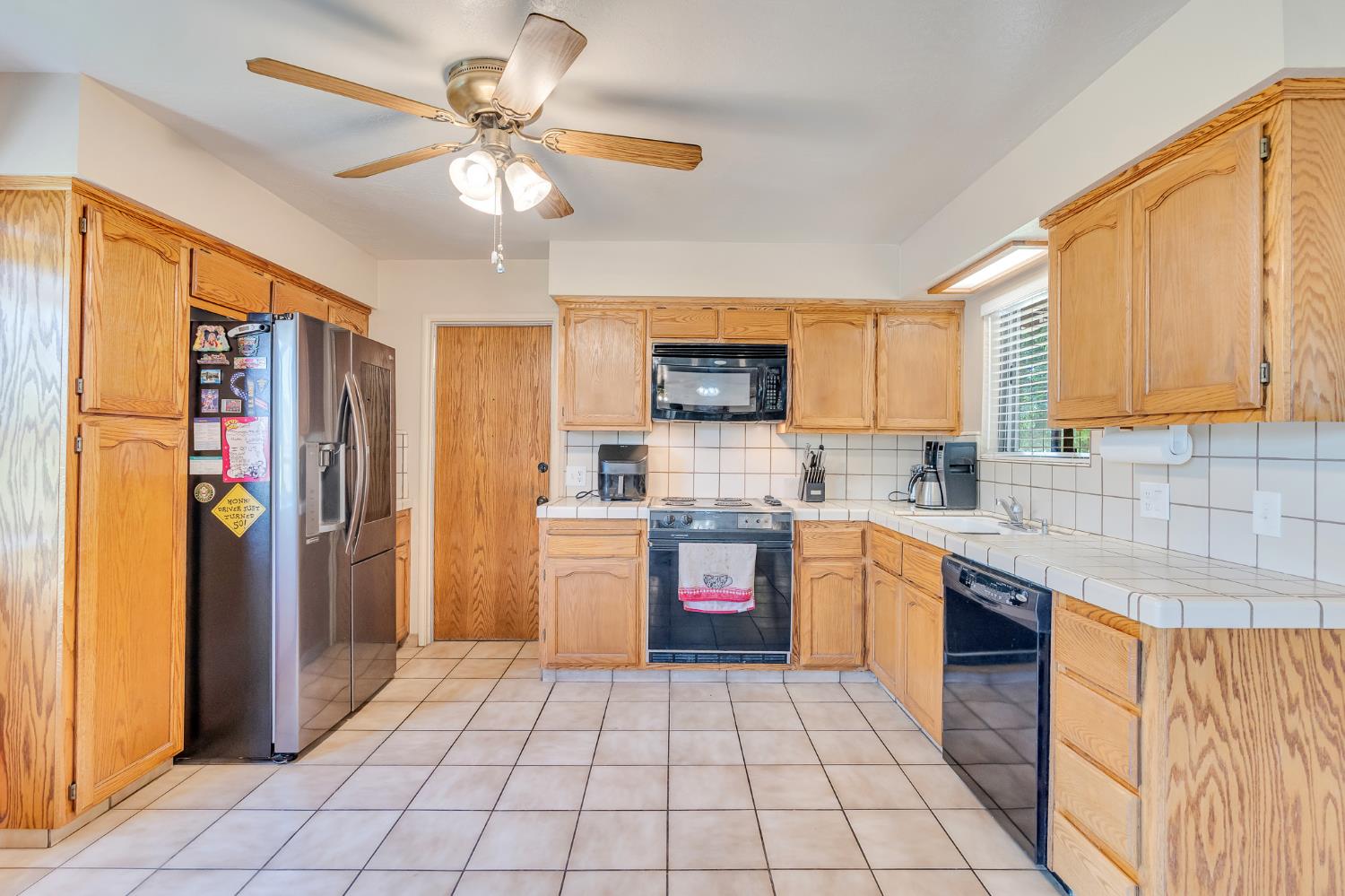 Detail Gallery Image 17 of 67 For 1224 Overland Rd, Los Banos,  CA 93635 - 3 Beds | 2 Baths