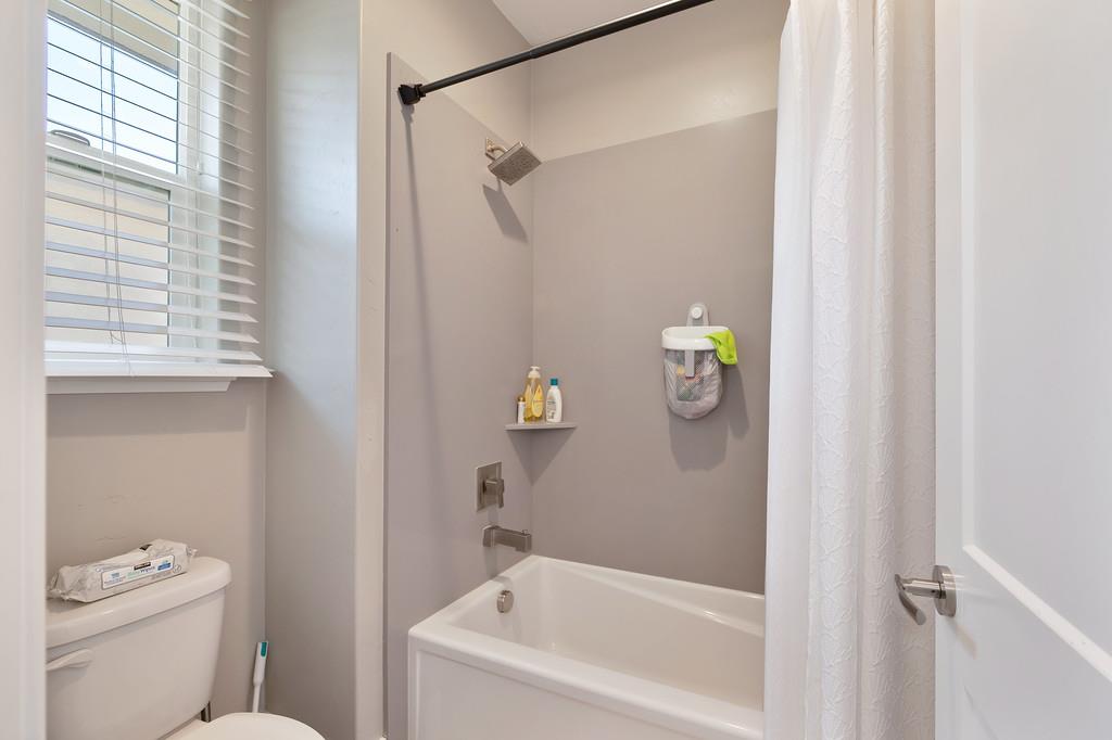Detail Gallery Image 29 of 52 For 4432 Juneberry Dr, Sacramento,  CA 95834 - 3 Beds | 2/1 Baths
