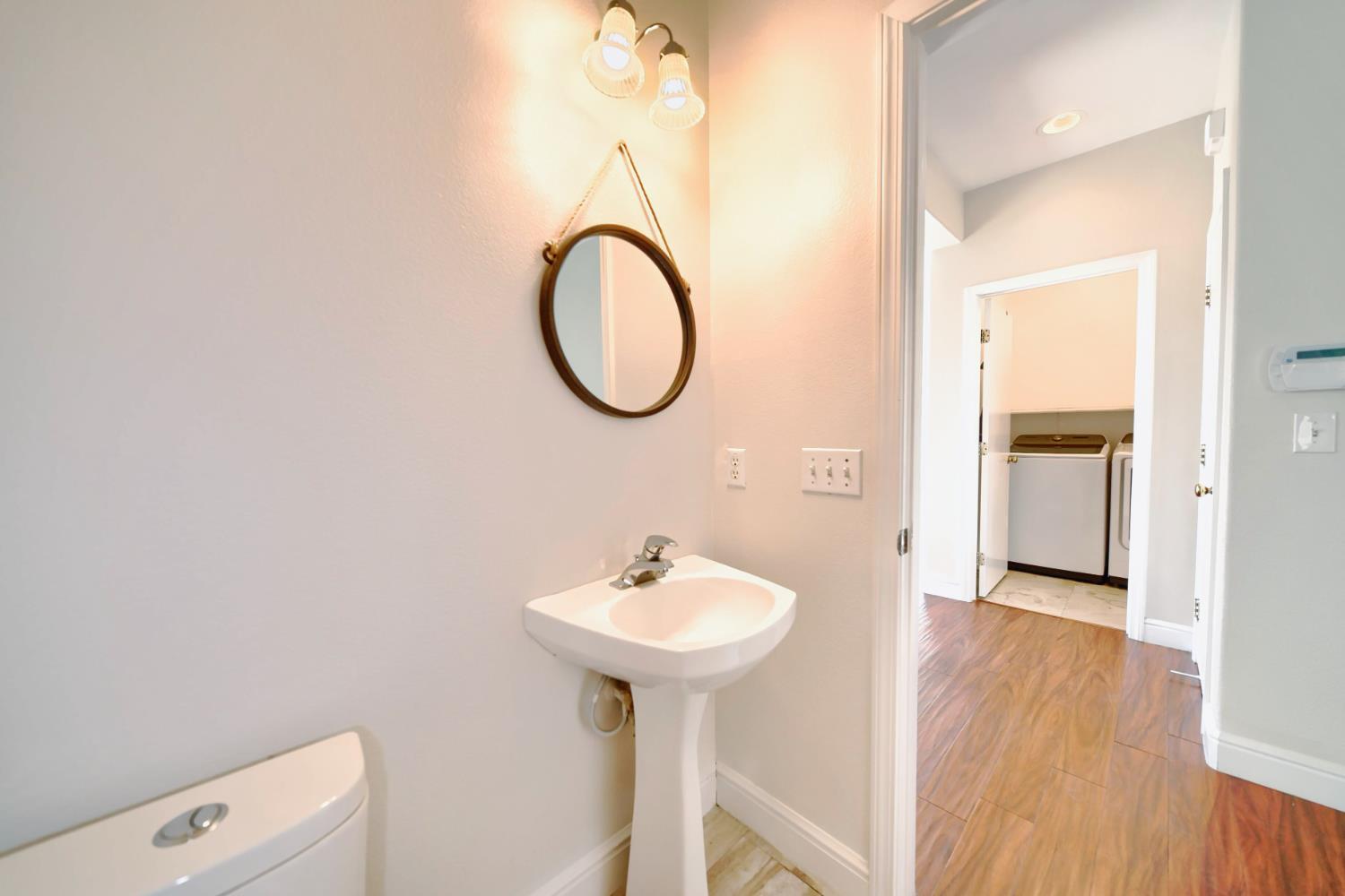 Detail Gallery Image 35 of 78 For 458 Burlington Dr, Tracy,  CA 95376 - 3 Beds | 2/1 Baths