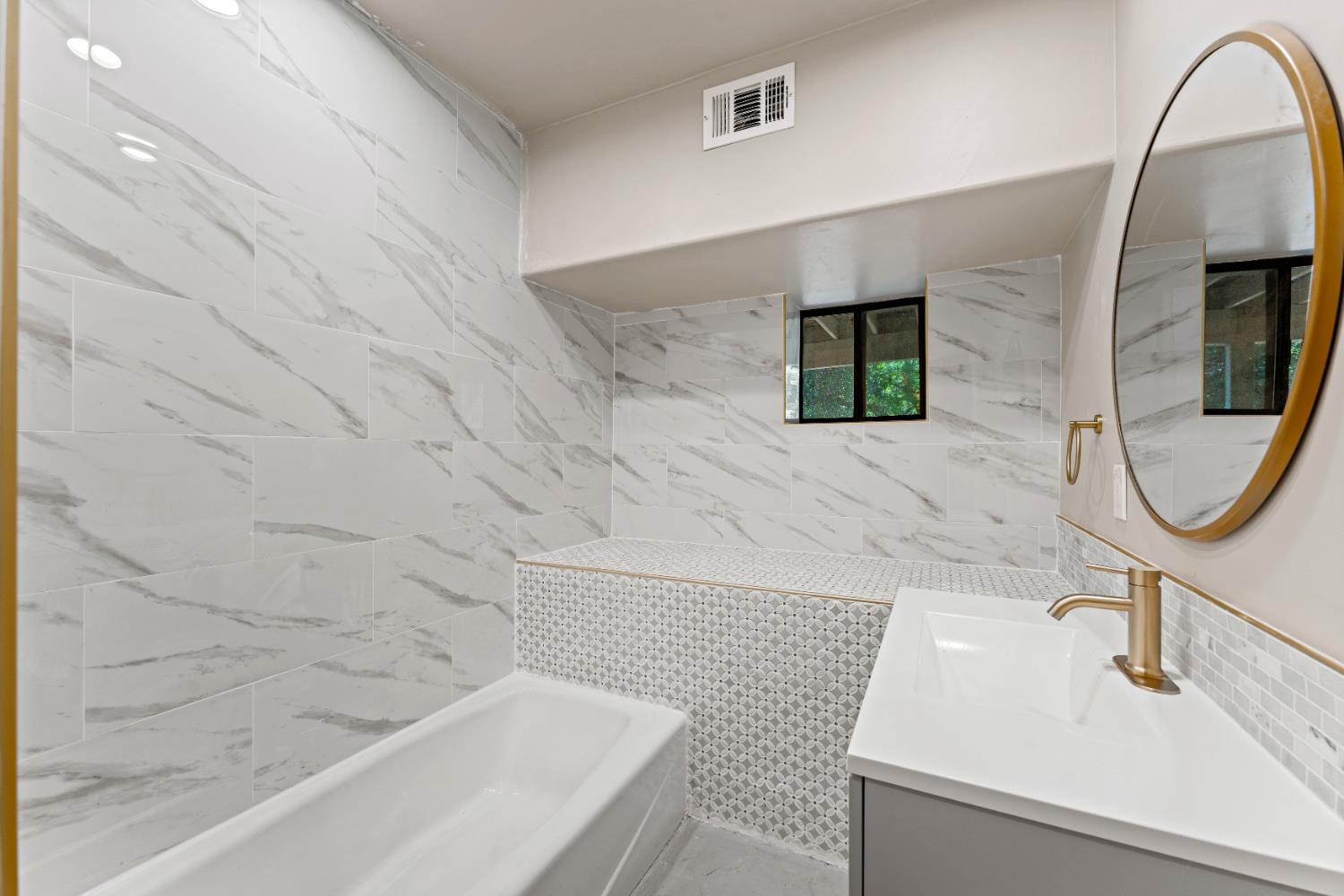 Detail Gallery Image 58 of 86 For 5360 Grassy Run Rd, Placerville,  CA 95667 - 4 Beds | 4/1 Baths