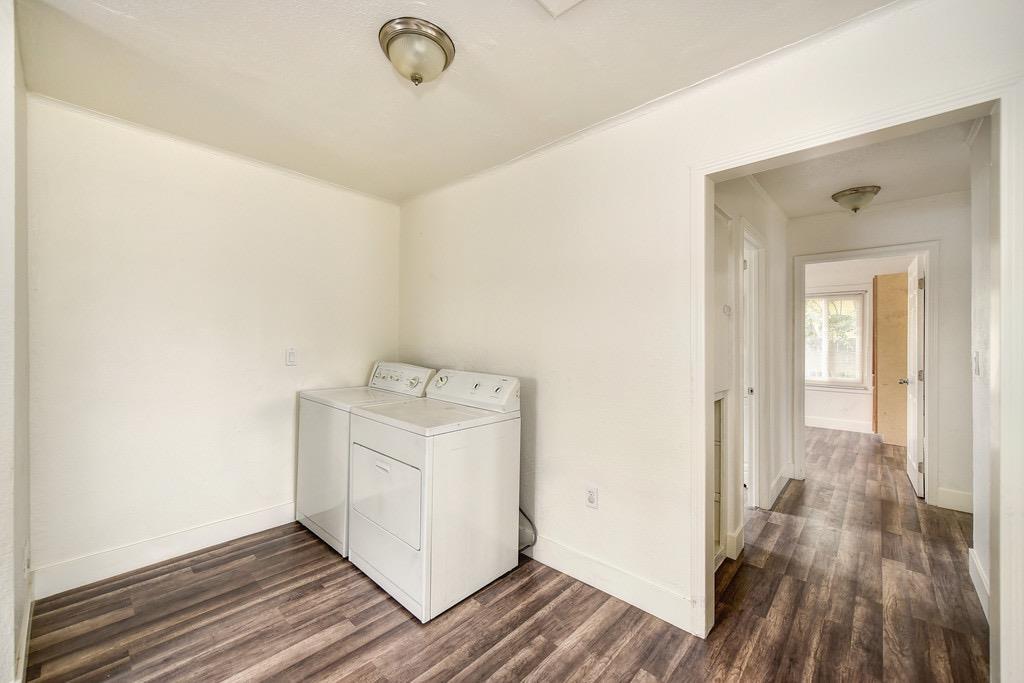 Detail Gallery Image 10 of 34 For 3946 23rd Ave, Sacramento,  CA 95820 - – Beds | – Baths
