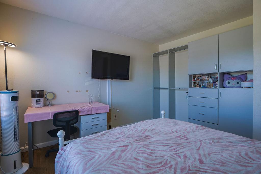 Delores Drive, Union City, California image 21