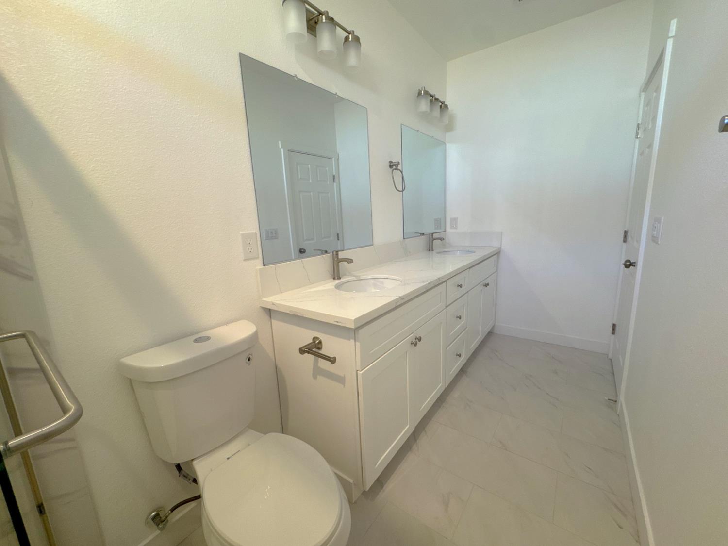 Detail Gallery Image 27 of 37 For 4825 36th St, Sacramento,  CA 95820 - 3 Beds | 2 Baths